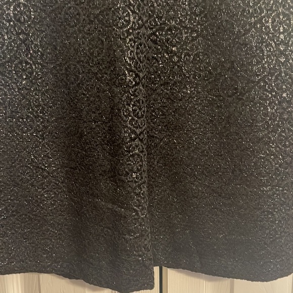 LOFT skirt in size XXS - Picture 4 of 9